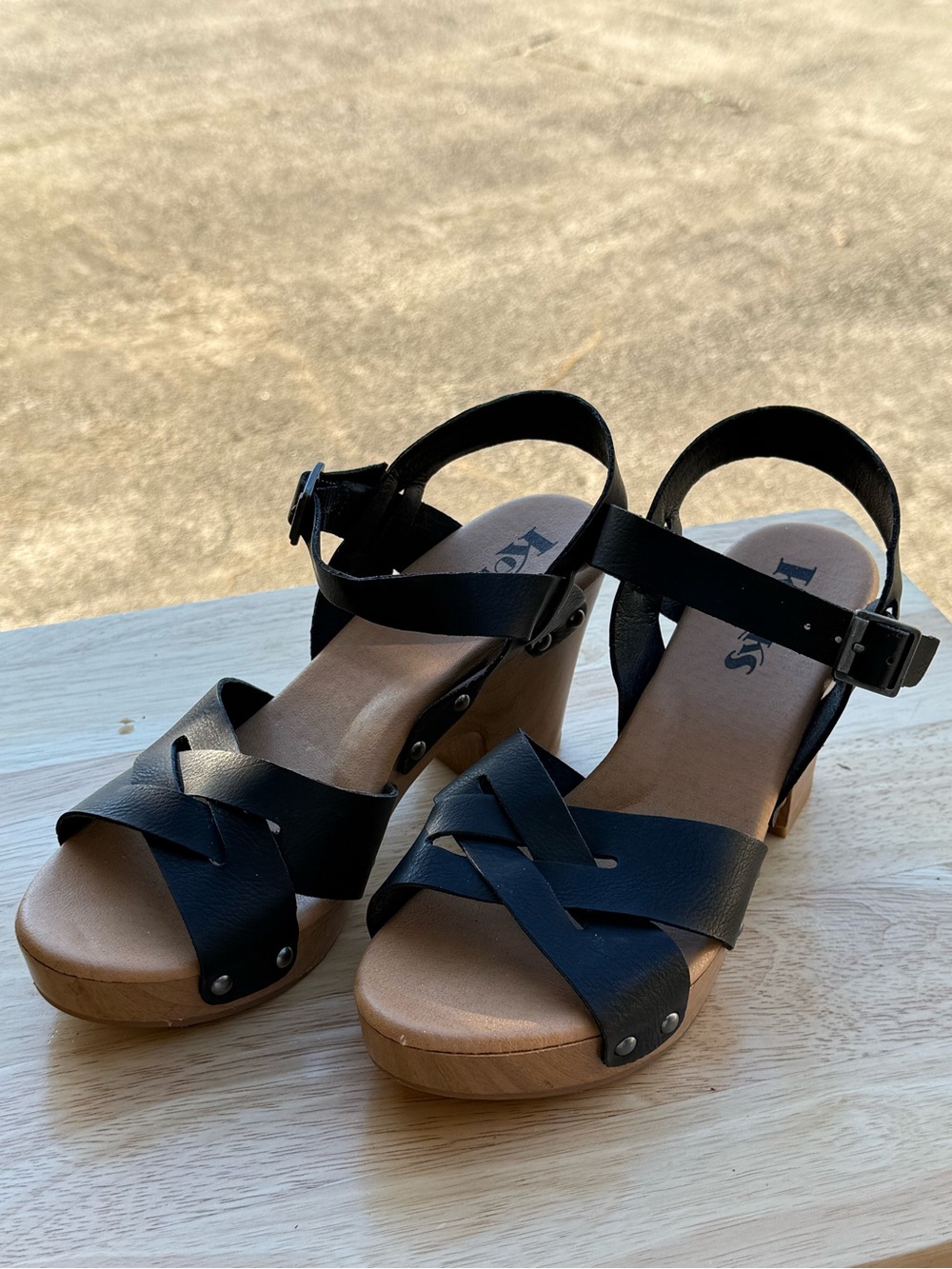 Kork-Ease Black Leather Crisscross Platform Sandals